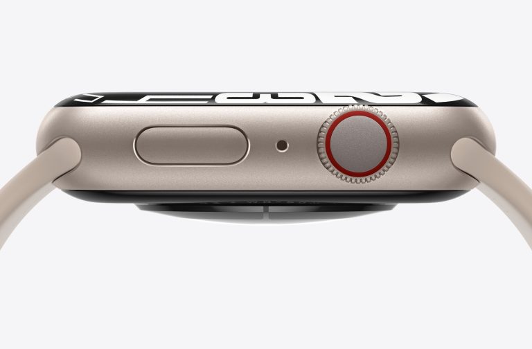 Apple Watch Series 7 45mm (Red, Green, Black, Silver) thumbnail 2
